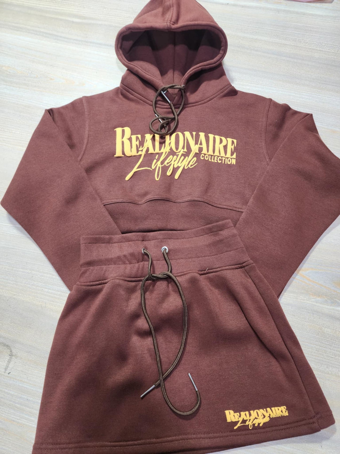Luxury women's crop hoodie and skirt
