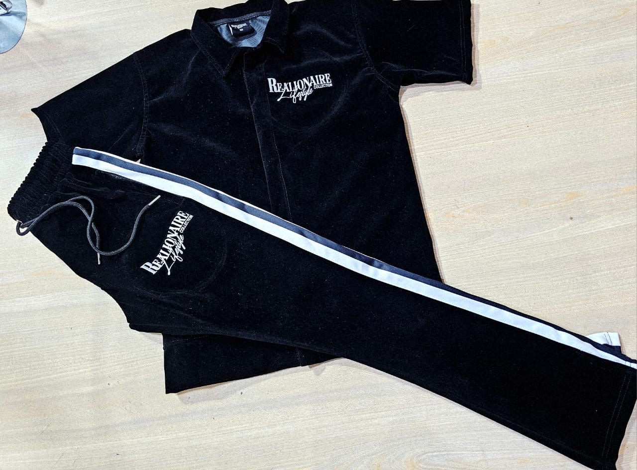 REALIONAIRE LUXURY stacked bottom